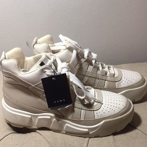 NWT leather Zara nude chunky sneakers